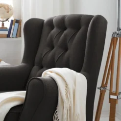 Fauteuil à Oreilles Luro 25 Fauteuil à Oreilles Luro -Promos Déco Vestiaire Boutique 1000059439 190401 09432500020 GALLERYIMAGES P000000001000059439