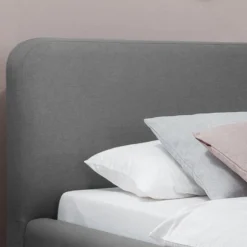 Lit Capitonné Mattis -Promos Déco Vestiaire Boutique 1000126027 180727 14561318 GALLERYIMAGES P000000001000126027