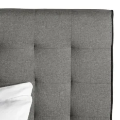 Lit Capitonné Almonte -Promos Déco Vestiaire Boutique 1000131989 191031 06223900024 DETAILS P000000001000131989