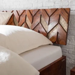 Lit En Bois Massif Yao -Promos Déco Vestiaire Boutique 1000145314 190605 11063300032 GALLERYIMAGES P000000001000145314