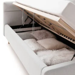 Lit Capitonné Lotte -Promos Déco Vestiaire Boutique 1000173828 190522 13573800096 GALLERYIMAGES P000000001000173828