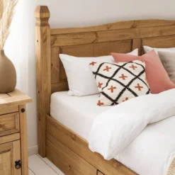 Lit Finca Rustica -Promos Déco Vestiaire Boutique 1000178059 200507 14114500017 DETAILS P000000001000178059