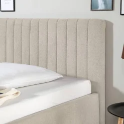 Lit Capitonné Balvano -Promos Déco Vestiaire Boutique 1000182301 190815 14070300026 DETAILS P000000001000182301