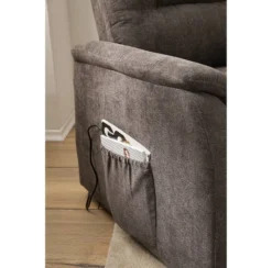 Fauteuil TV Coroma 33 Fauteuil TV Coroma -Promos Déco Vestiaire Boutique 1000200116 200731 14211700021 DETAILS P000000001000200116