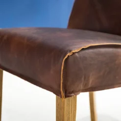 Chaise Gardon -Promos Déco Vestiaire Boutique 1000272727 230110 070 DETAILS P000000001000272727