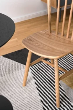 Chaise Gort -Promos Déco Vestiaire Boutique 1000281760 230321 060 DETAILS P000000001000281760