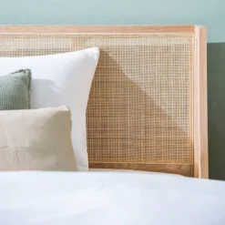 Lit TAYLOR -Promos Déco Vestiaire Boutique 1000345581 230419 082 DETAILS P000000001000345581