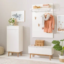 Porte-manteau Mural LINDHOLM à étagère -Promos Déco Vestiaire Boutique 1000364014 230913 021 MOOD DETAILS P000000001000364014 mood