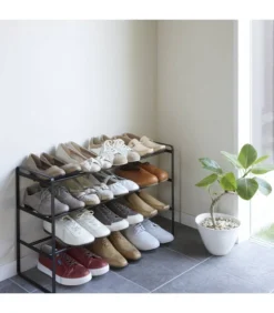 Yamazaki Etagère à Chaussures Noire Extensible -Promos Déco Vestiaire Boutique 3102d2bb293a44cc953cf019f9c6e7fc