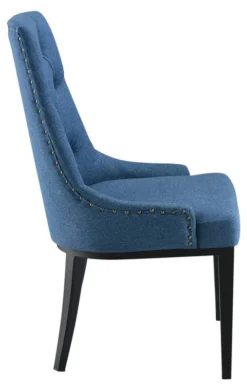 Chaise Chester Salle à Manger -Promos Déco Vestiaire Boutique 33b3d9ad9c394bedaf5a2fc8550ef404.cropped 395 47 1208 1905.processed