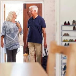 Étagère à Chaussures 10 Niveaux -Promos Déco Vestiaire Boutique 566509ddf7fa4d06962df5174e4ada30