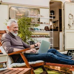 Étagère à Chaussures Métal Blanc -Promos Déco Vestiaire Boutique 6f1b0ac538d74f878caf89e0ddb7d90f