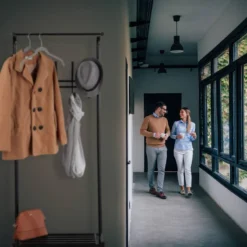 Garde Robe Avec Meuble Pour Chaussures 9 Garde Robe Avec Meuble Pour Chaussures -Promos Déco Vestiaire Boutique 71910077e0ee444a8694b5e27568b098