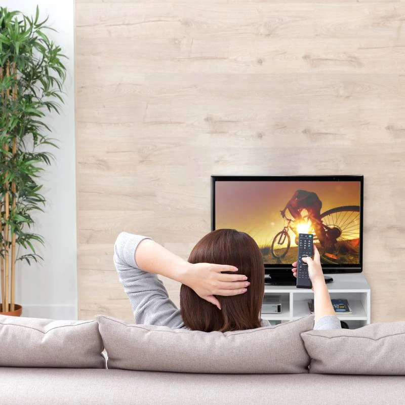 Meuble TV Avec 4 Compartiments Sur Roues 3 Meuble TV Avec 4 Compartiments Sur Roues – Image 3