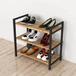 Étagère à Chaussures Sømna à 3 Niveaux -Promos Déco Vestiaire Boutique c7c210068cdf4bb6b5a61d1f7bd3a737