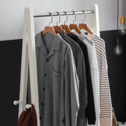 Télescope Porte-manteaux FRG59-W -Promos Déco Vestiaire Boutique cca015f479844f6da27d53d05e3db8ff