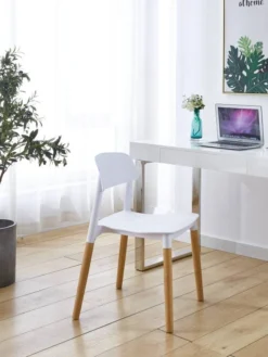 Lot De 4 Chaises SORO -Promos Déco Vestiaire Boutique ef07df453fb443daa3d0e4de05db14d4